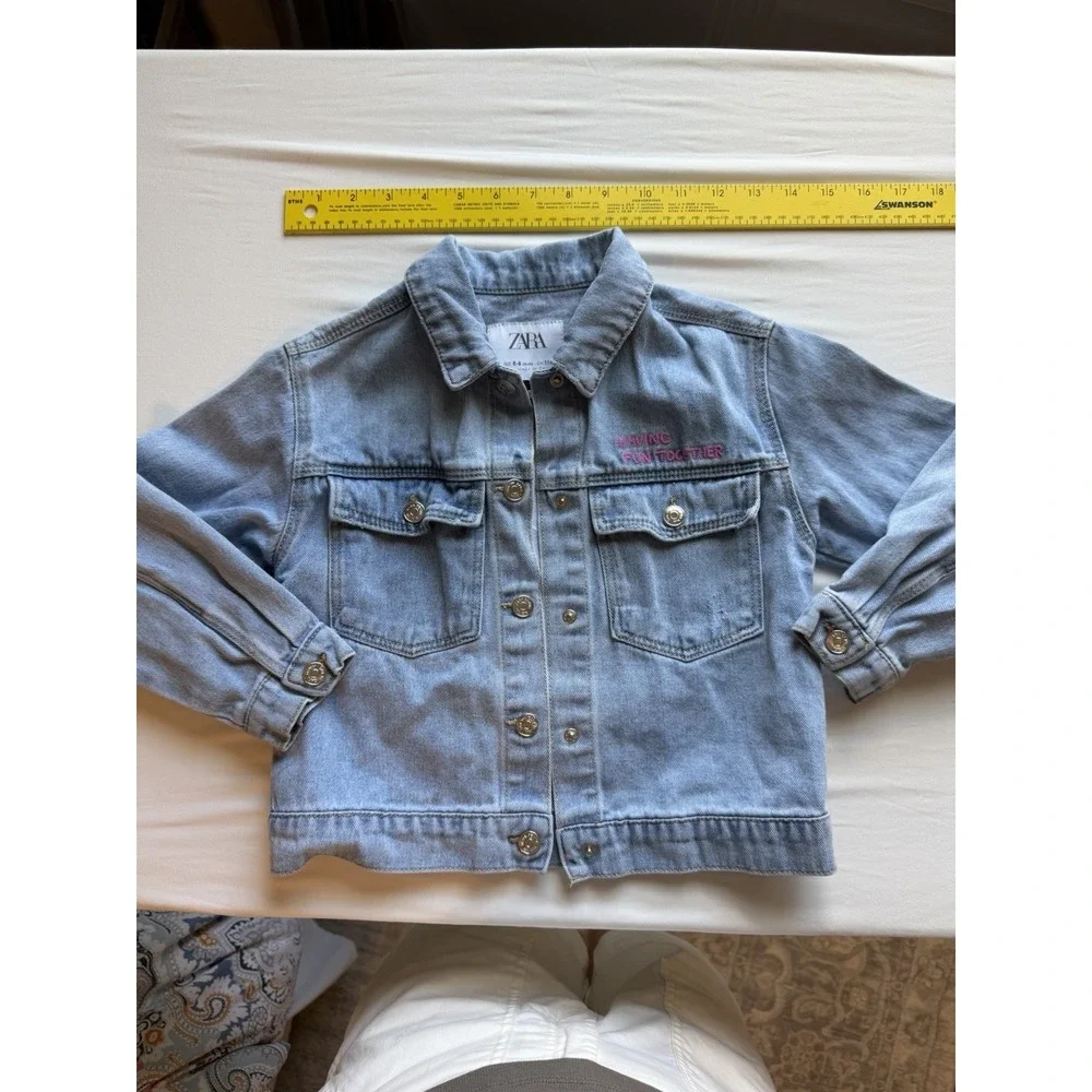 Zara Kids Disney Minnie Mouse Graffiti Denim Jacket Light Wash Girls Sz 5-6 Euc